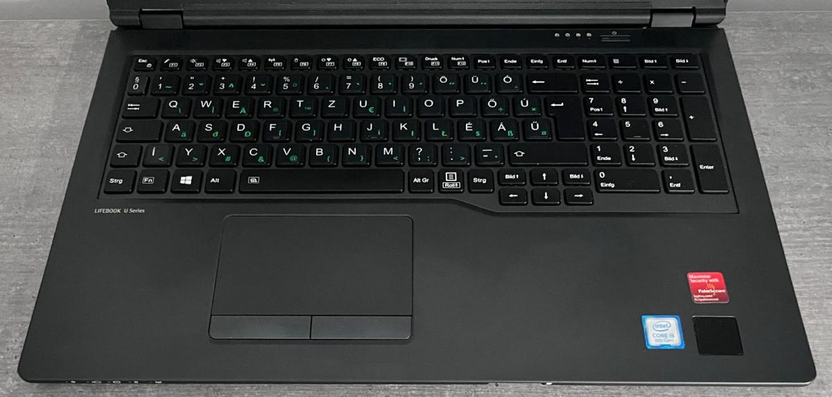 Fujitsu LIFEBOOK U758